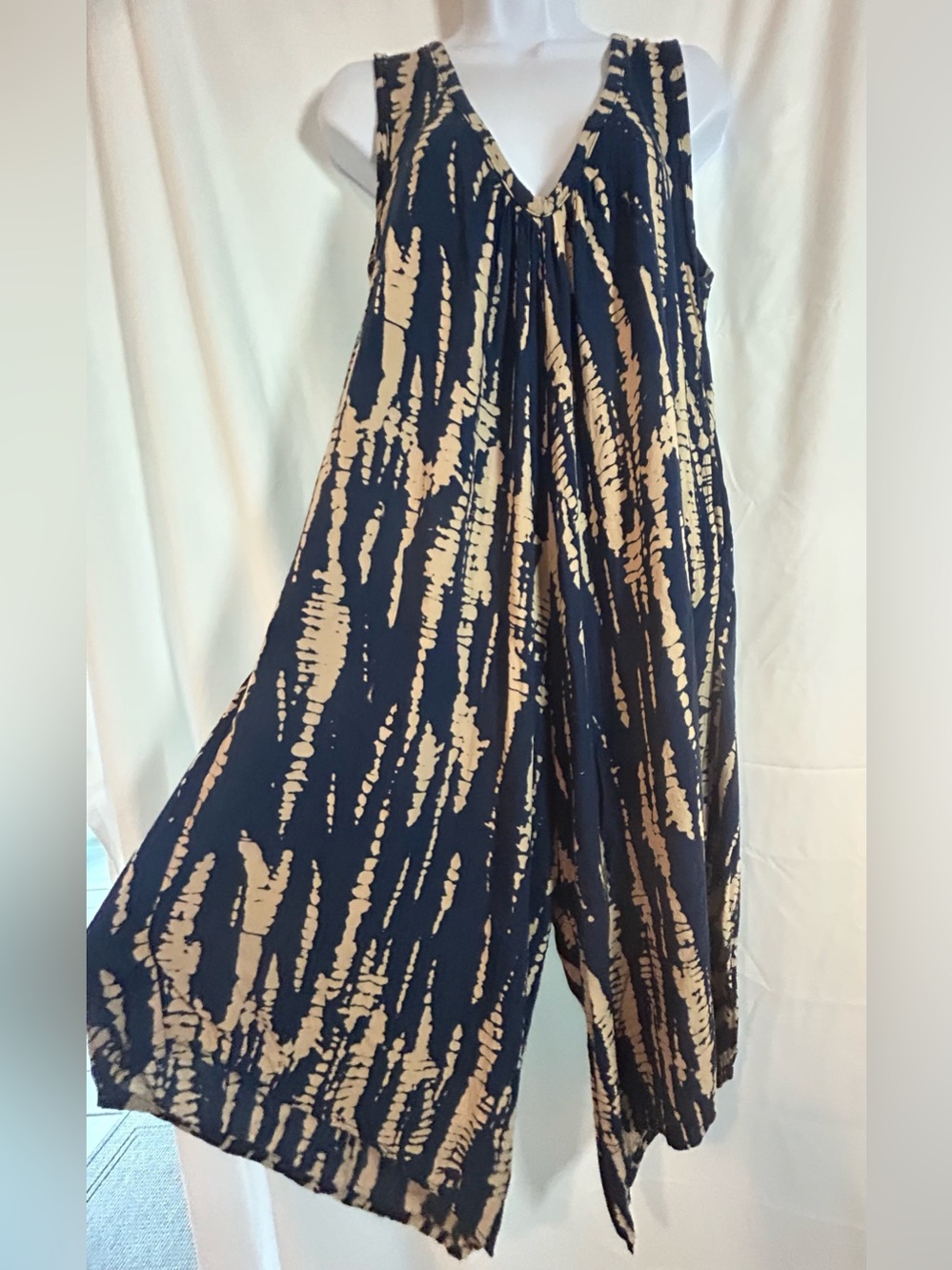 Maui Candice Hawaii Rayon Maxi Dress Navy Cream Tie Dye Boho Beach Resort